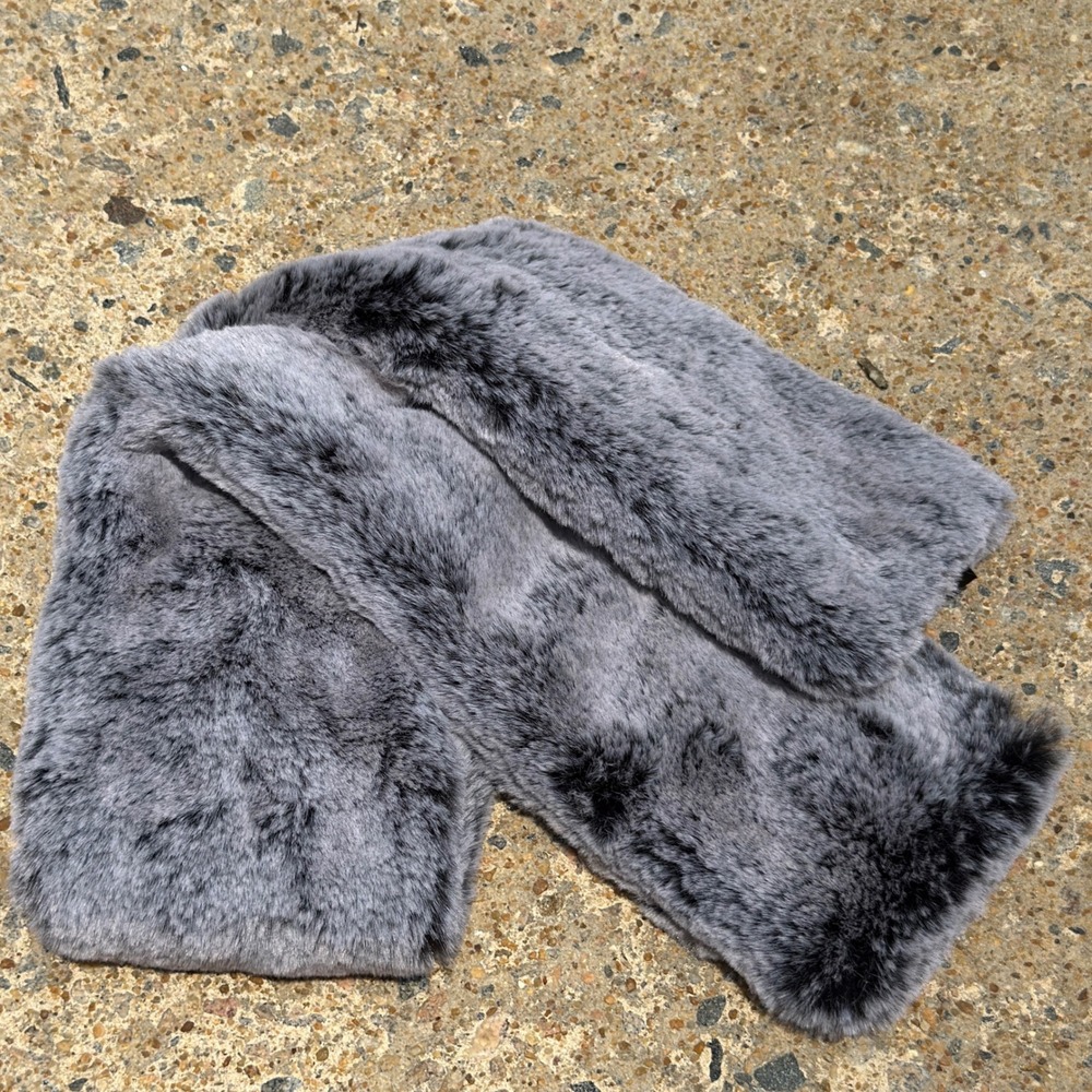 Surell Grey Faux Fur Pull Through Scarf Neck Warmer Mottled Black Grey Plush